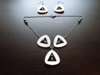 Hematite Triangle Shell Necklace - She-Rock Canada