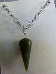 Nephrite Jade Spear Necklace - She-Rock Canada