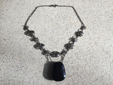 Black Onyx Rose Necklace - She-Rock Canada