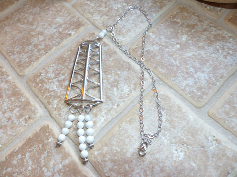 White Howlite Dangle Web Necklace - She-Rock Canada