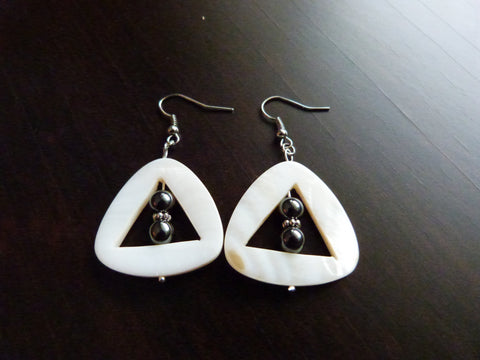 Shell and Hematite Earrings - She-Rock Canada