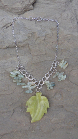 Green Leaf Serpentine and Prenite Necklace - She-Rock Canada