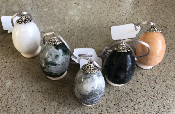 Marble Rock Egg Ornaments - She-Rock Canada